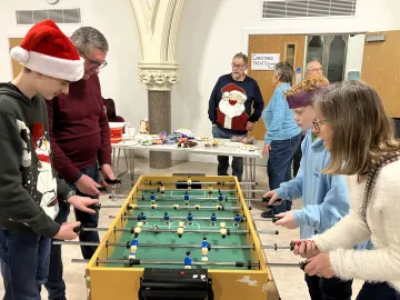 2025 12 &ndash; Festive5