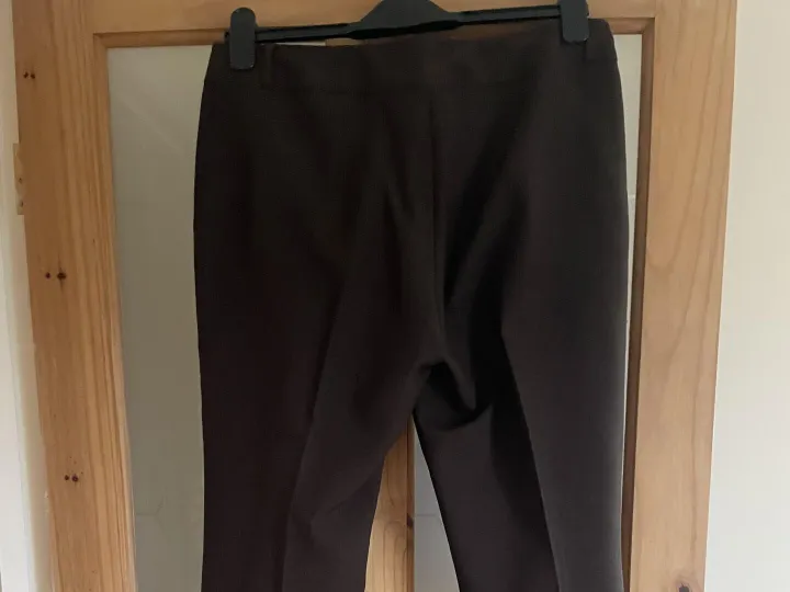 Items for sale &ndash; Lady's trousers 6
