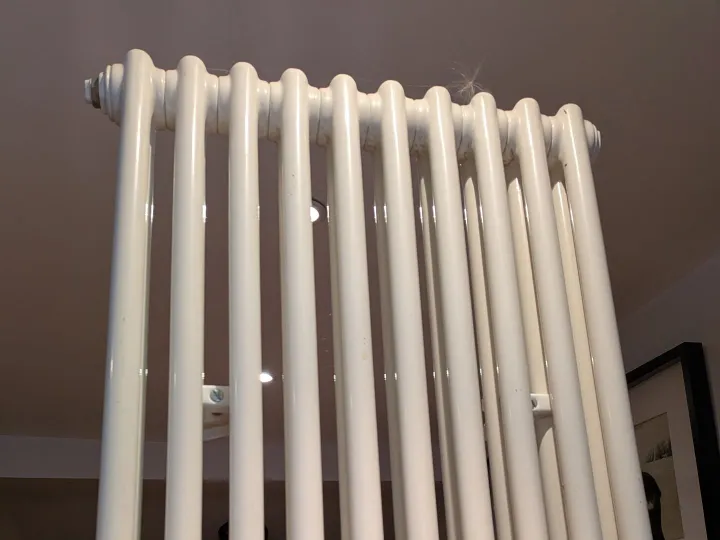 Items for sale &ndash; Double round column wall radiator. &pound;10