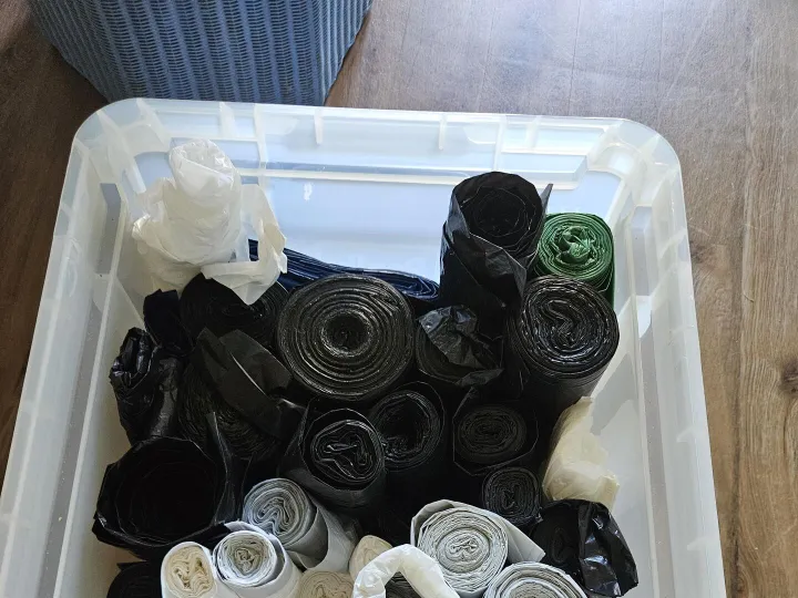 Items for sale &ndash; Large number of Black& White rubbish bags &pound;10.00 the lot