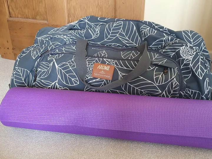 Items for sale &ndash; Arome Yoga bag with mat &pound;15
