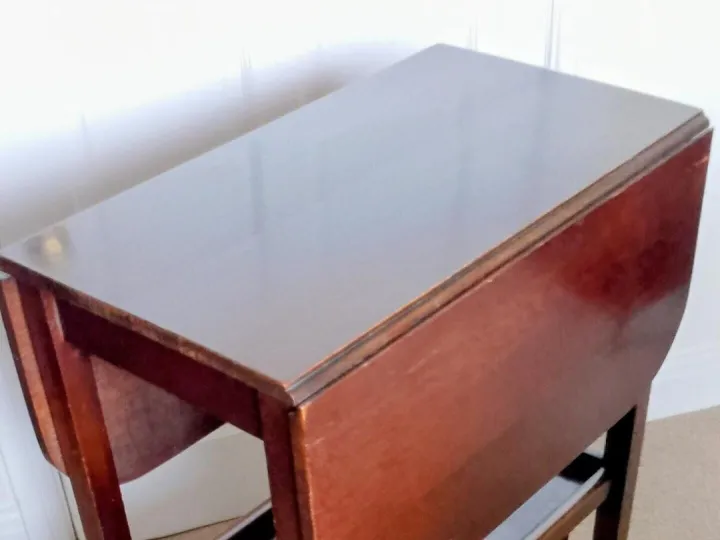 Items free to a good home! &ndash; Vintage folding table/trolley n/r