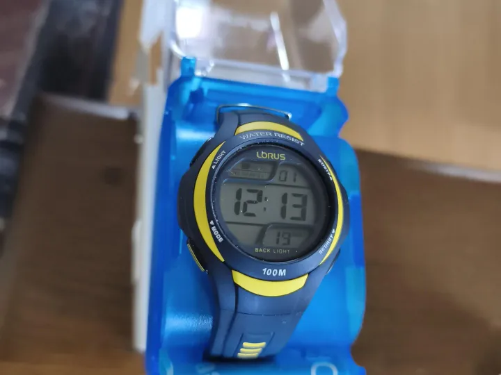 Items for sale &ndash; Mens LORUS Waterproof Watch &pound;18