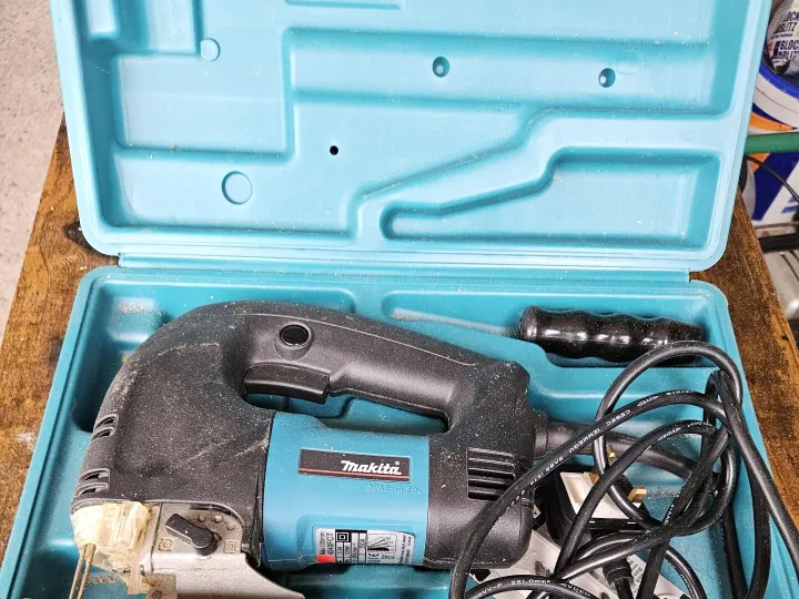 Items for sale &ndash; Makita 4340F-CT Jig Saw &pound;20.00
