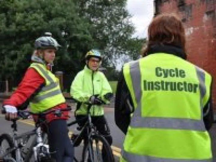 Cycle Instructor 01