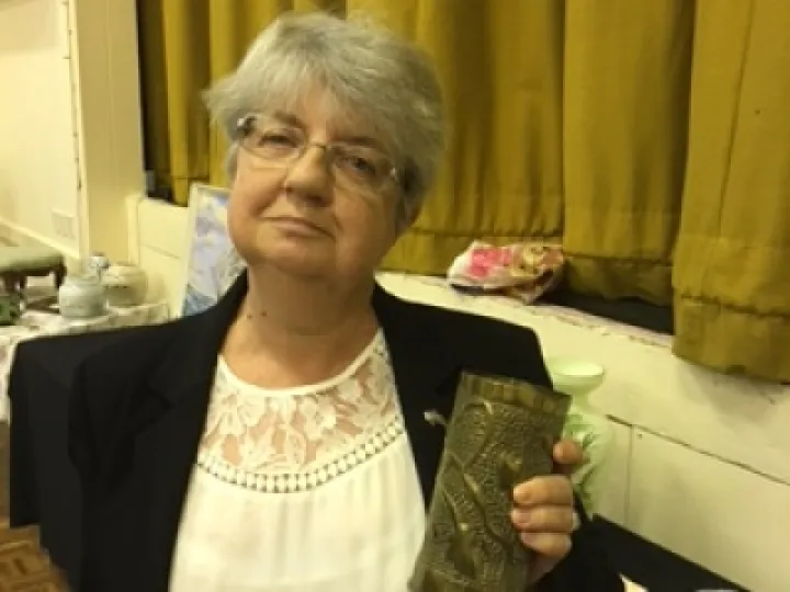 Flog It picture- 2jpg