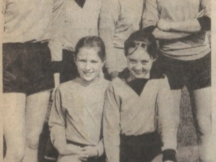 Football Teams 1 Queen Bees