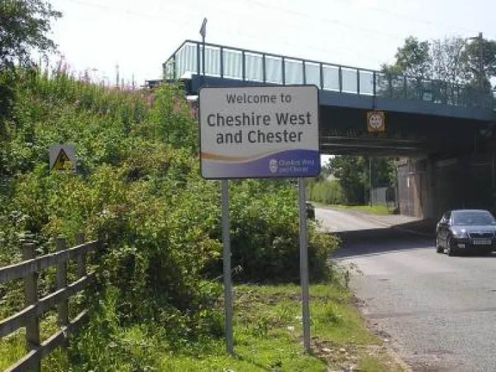 800px-A56_Cheshire_West_and_Chester_sign