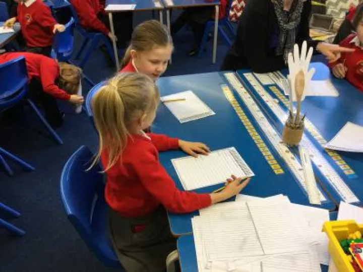 8B95D641-B8E3-4E8C-8731-173BFCA9C3F6