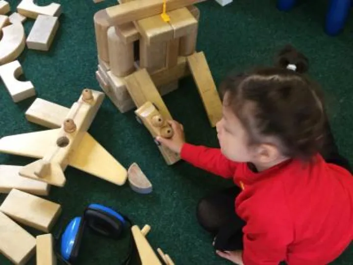 DC9CC3D2-F6D0-4F75-8FD1-15A095C38C79