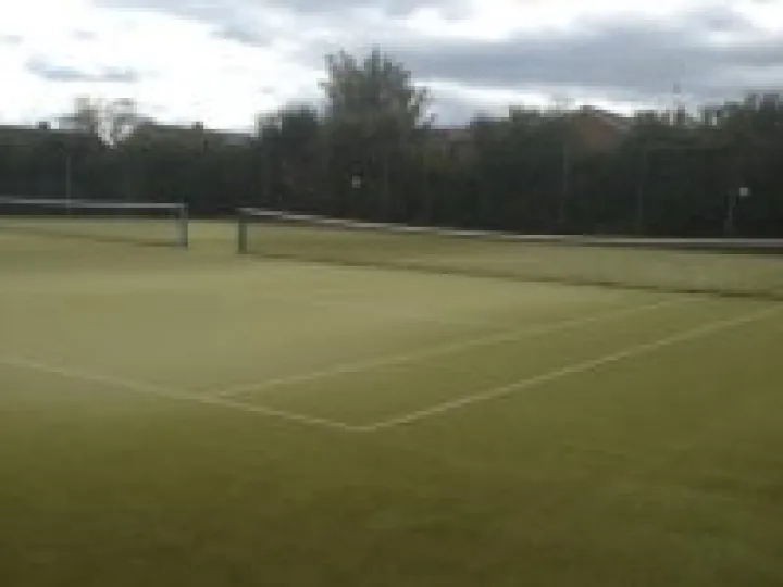 Tennis Club