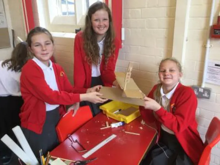 Image: 83C0B8DF-86EE-41AA-A57B-FE258C673FDC