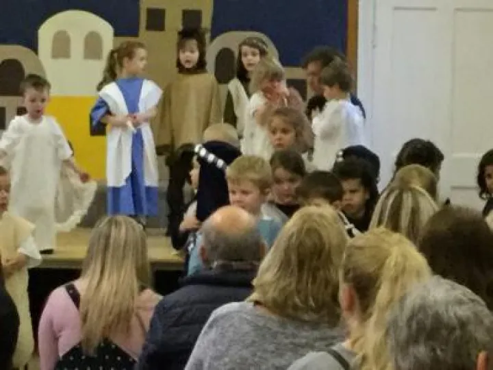 F5E3FD4F-5123-4086-8DEB-4C004612DAF0