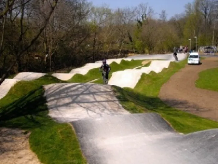 Colshaw Farm BMX Pump Track rollers