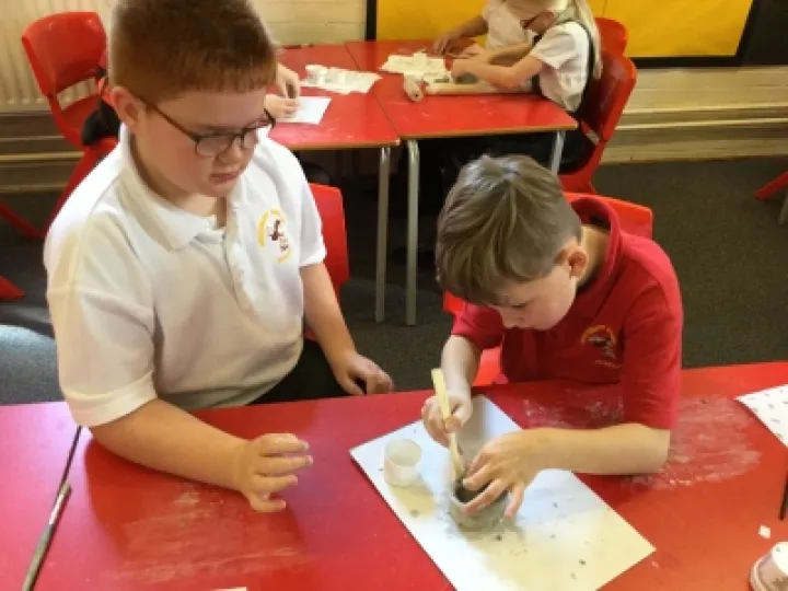 Image: 4040FA47-8CEC-4C1B-9D1E-E2356D67BC61