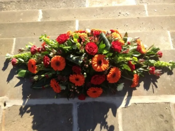 funeral flowers, sympathy flowers, casket flowers