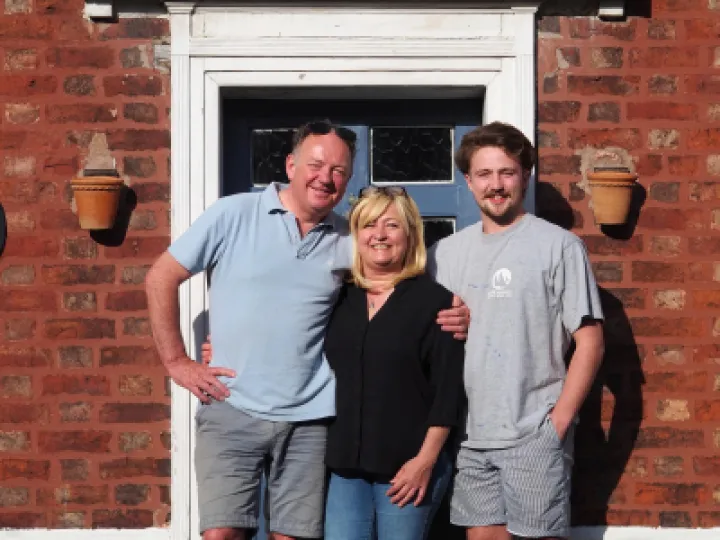 VE Day &ndash; J and V)