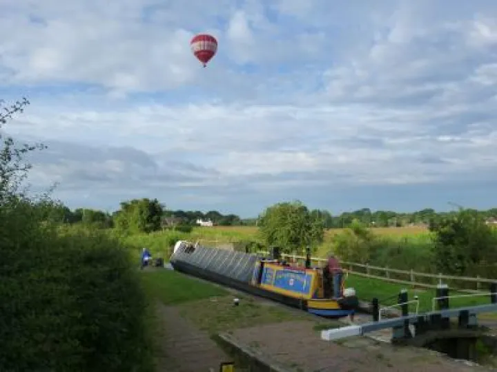 Audlem Lock 3 in Summer