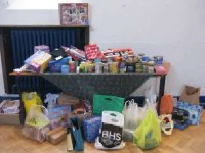 Toy Service December 2013