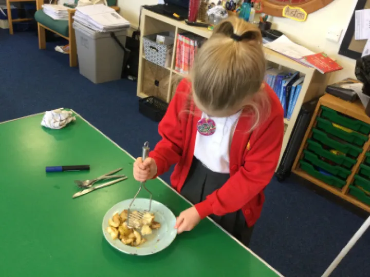 DD088B3E-85AC-41D4-842D-A2344BAFD891