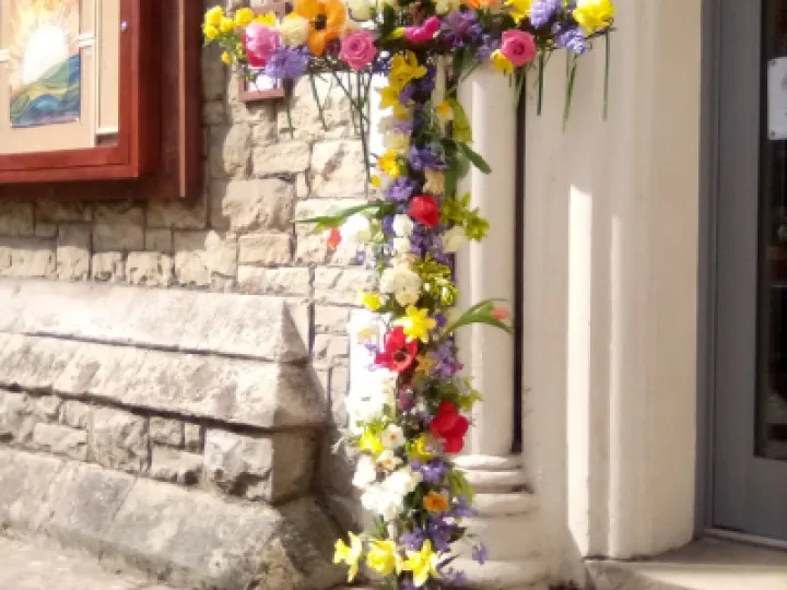 2022-04-17 Easter flowers (6)