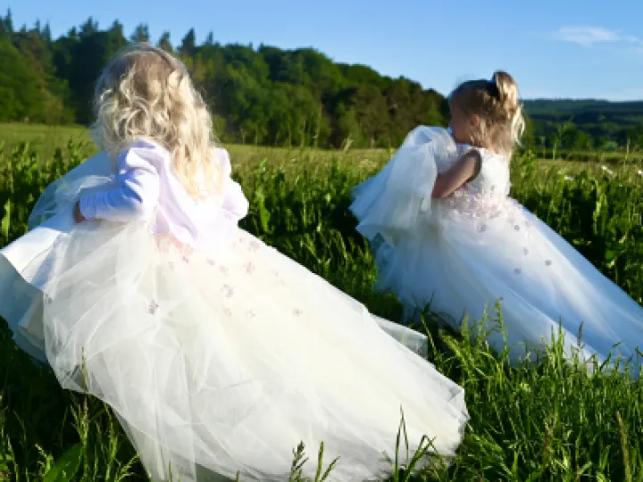 E6C56352-7B26-49C3-B208-A37299930FB3