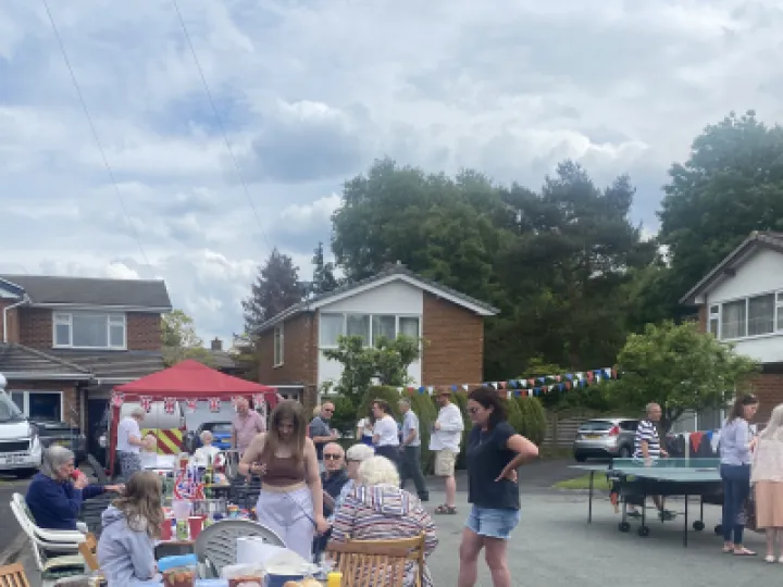 Jubilee Street Party Broom Creascent