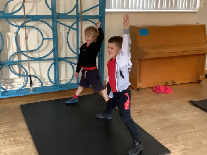 13FC74E1-CD38-4D6B-B191-19DAD1918E85