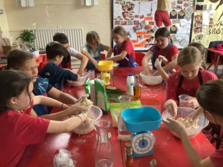 078B677C-31C0-4832-BDE3-333288D478E7