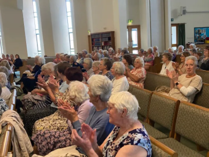 applaude for our speaker