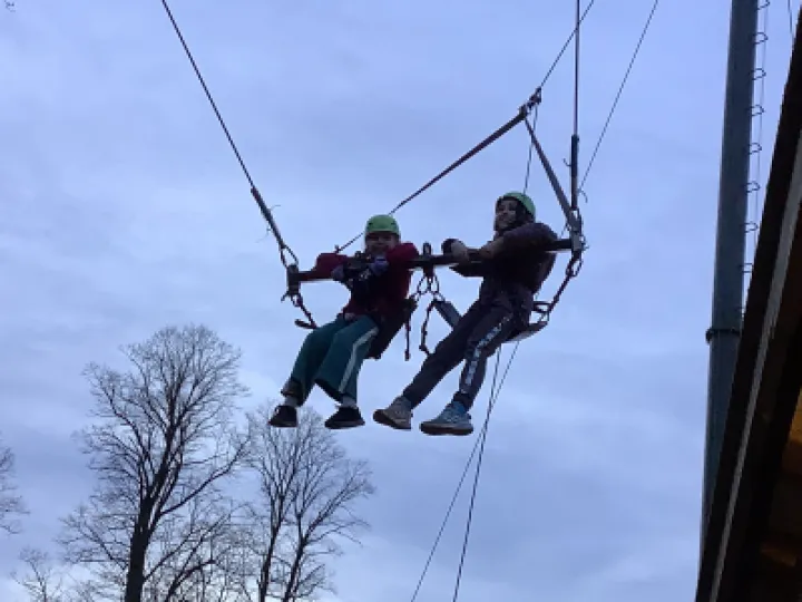 3B915A4E-912B-4CAD-8BC7-99AF2455E824