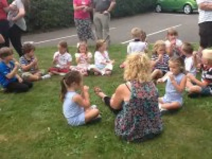 Kexborough Holiday Club 2014 ---