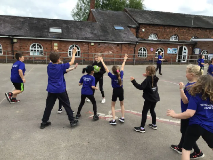 0516E491-45E1-4FE2-A786-5D0CE1D642AF