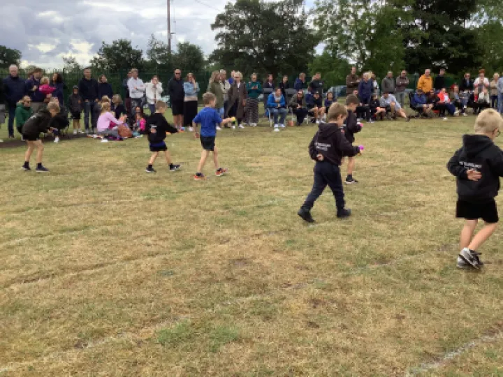 A4D85818-D66C-459A-8235-FA9E9CB75273