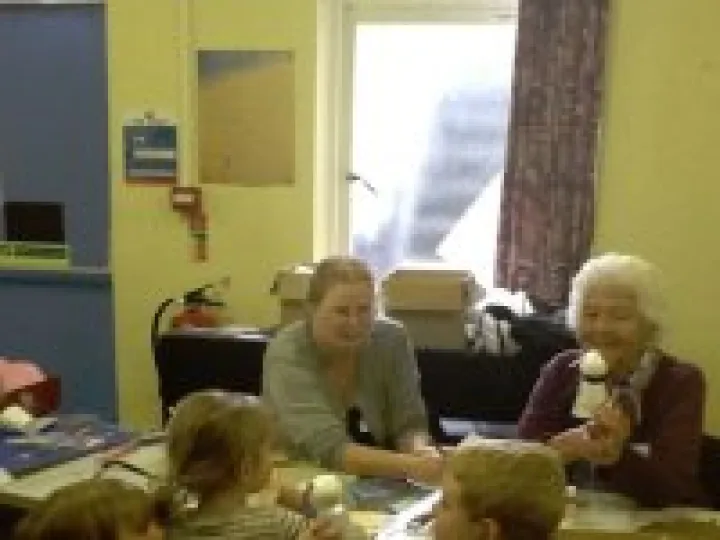 Messy Church 2014 (3)