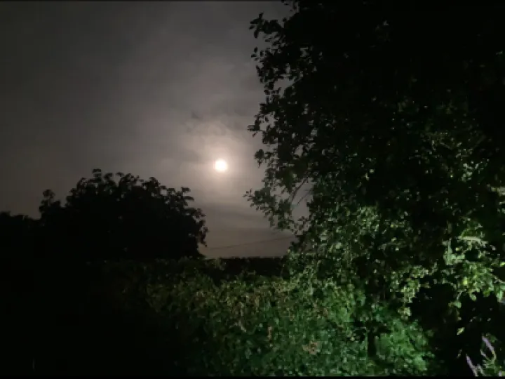 Super Blue Moon over Audlem ?