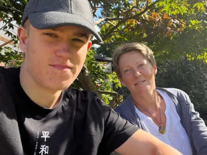 Sky Diving Nettleton