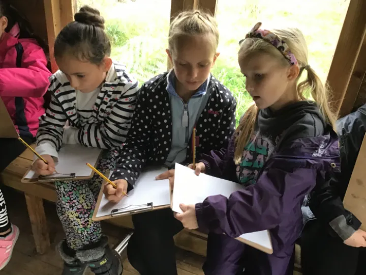 4002C5EA-1C51-47E1-84B1-8904726AB922