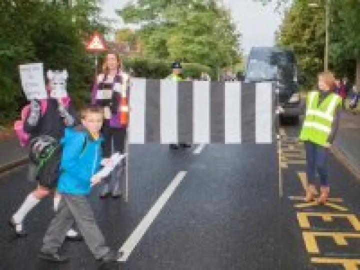 School Crossing Campaign 08