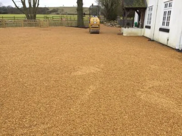 stone surfacing with roller