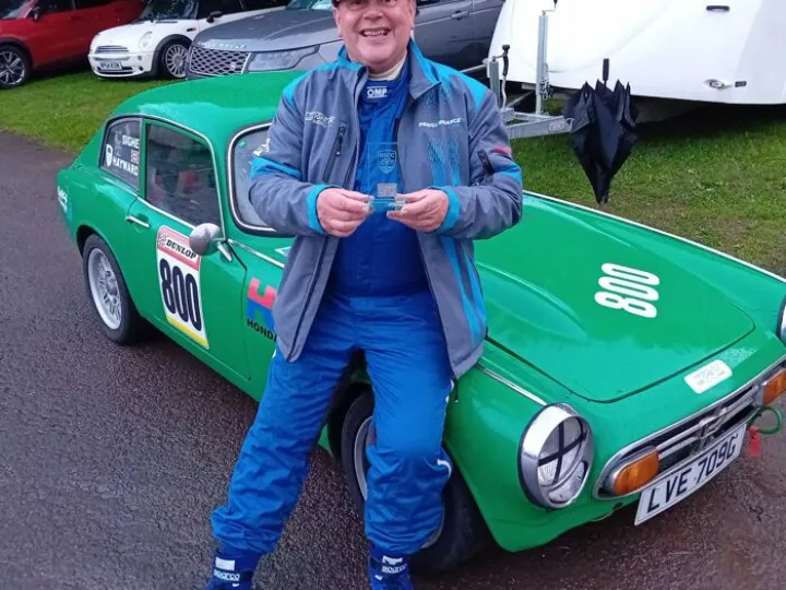 S800 Coupe at Castle Combe