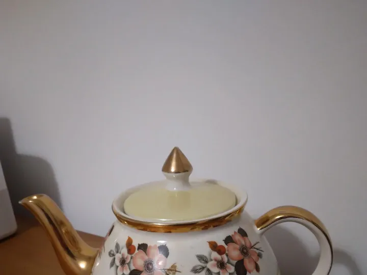 Teapot